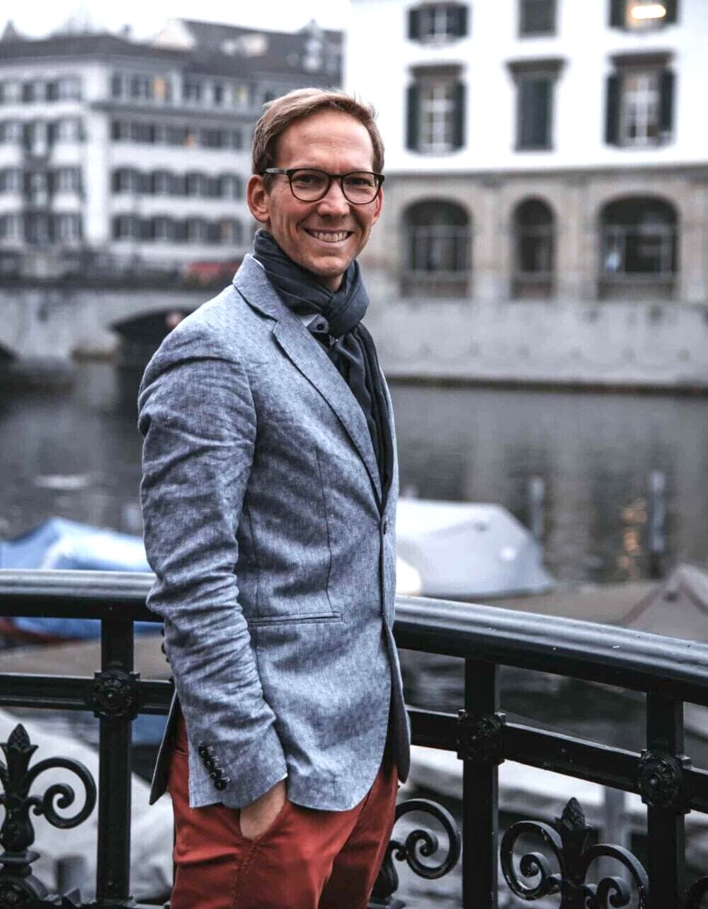 Dr. Jens Hermes - Autor